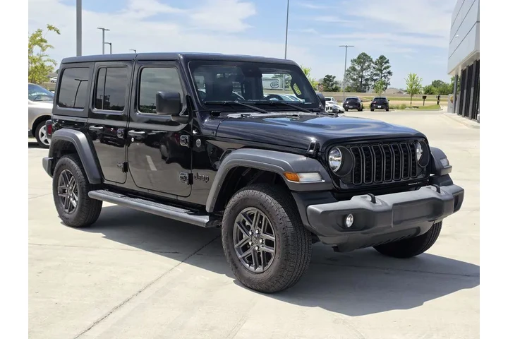 $35900 : Jeep Wrangler 2024 4x4 Sport image 4