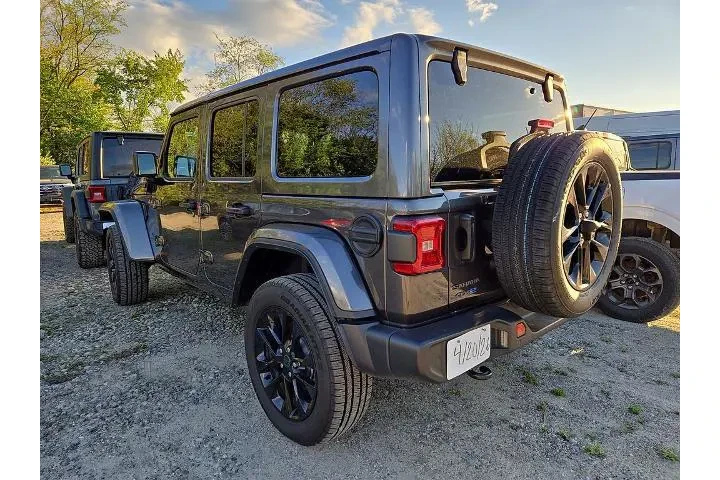 $35217 : Jeep Wrangler 2025 4x4 Backc image 5