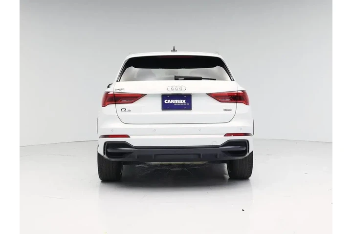 $23998 : Audi Q3 2020 AWD quattro S l image 6