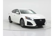 Nissan Altima 2023 2.5 SV 4d en Reno