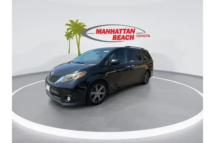 $21994 : Toyota Sienna 2017 SE 8-Pass image 3