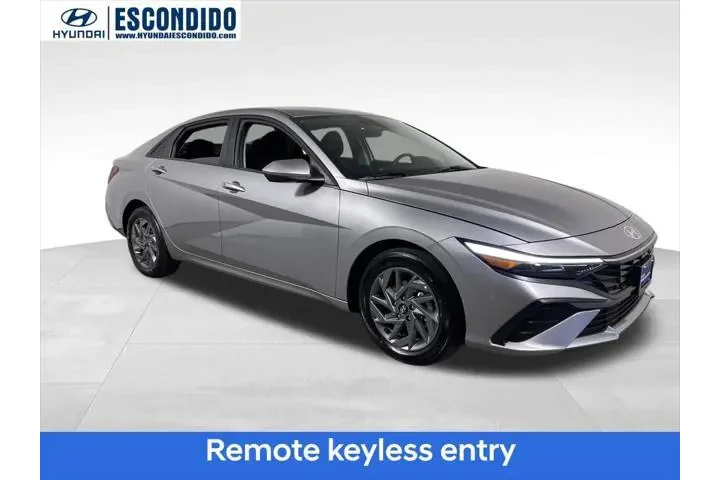 $22995 : Hyundai ELANTRA Hybrid 2025 image 7