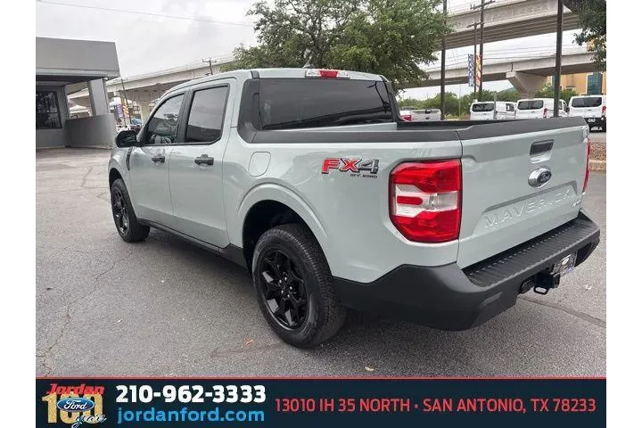 $27490 : Ford Maverick 2023 AWD XL 4d image 7