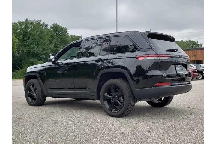 $38860 : Jeep Grand Cherokee 2024 4x4 image 5