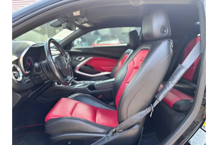2020 Camaro RWD Coupe 2SS image 7
