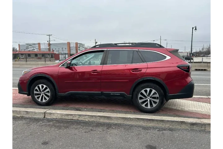 $13995 : 2020 Outback Premium image 7