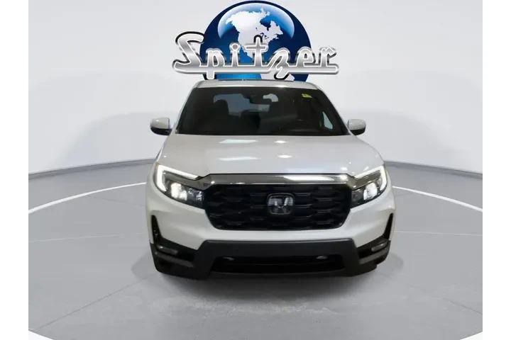 $35592 : Honda Passport 2024 AWD EX-L image 3