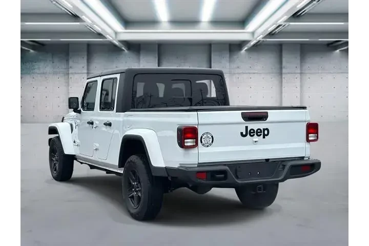 $26594 : Jeep Gladiator 2022 4x4 Will image 6