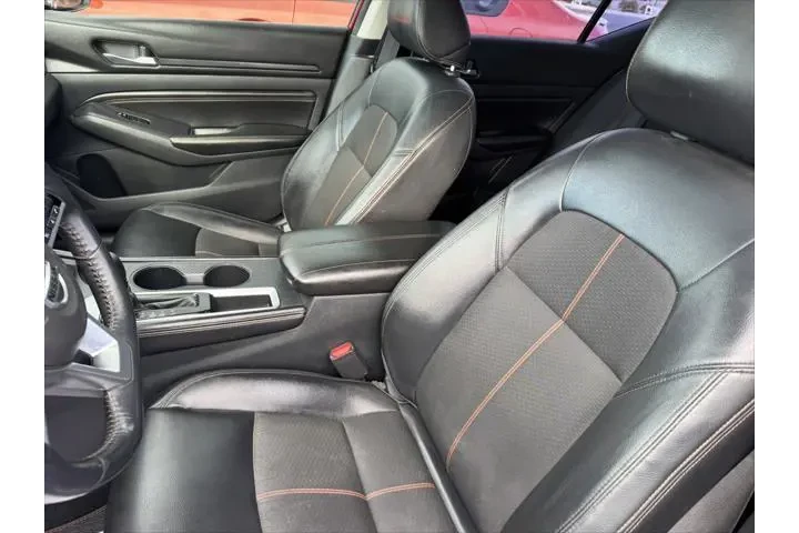 $14999 : Nissan Altima 2019 2.5 SR 4d image 9