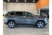 $16500 : Jeep Cherokee 2020 4x4 Limit thumbnail