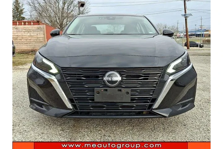 $18809 : Nissan Altima 2023 2.5 SV 4d image 8