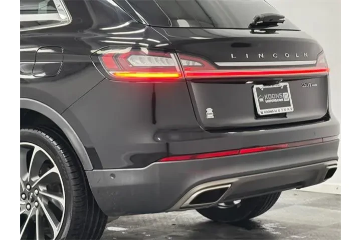 $17899 : Lincoln Nautilus 2019 AWD Re image 7