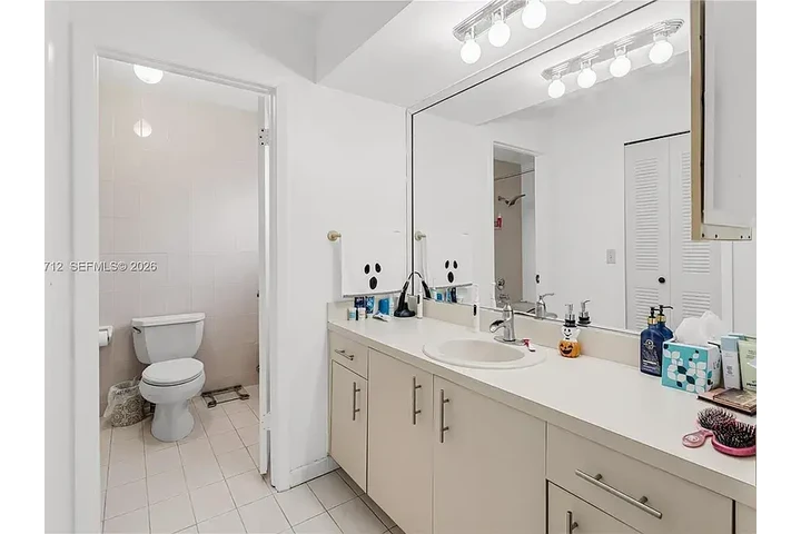 $2200 : 25% DISCOUNT OFF NOW image 5
