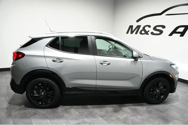 $18675 : 2024 Encore GX Sport Touring image 8