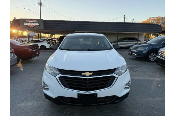 $13999 : 2018 Equinox LS image 4