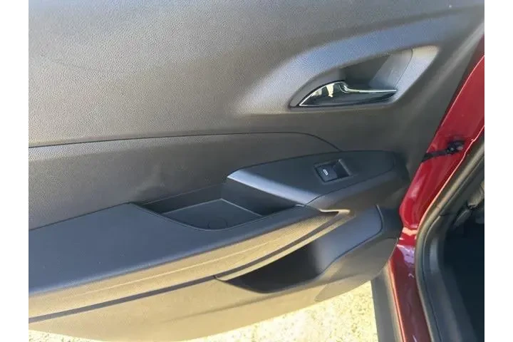 $21700 : Chevrolet Trax 2025 LT 4dr C image 7