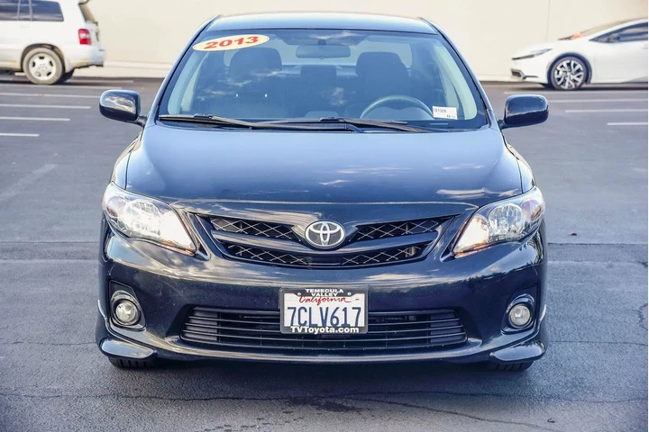 $9795 : Toyota Corolla 2013 S 4dr Se image 2