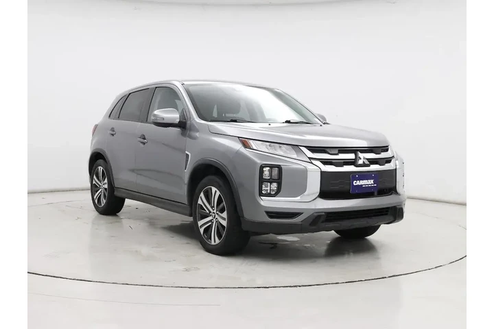 $16998 : Mitsubishi Outlander Sport 2 image 1