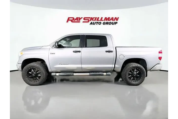 $28975 : Toyota Tundra 2016 4x4 SR5 4 image 4