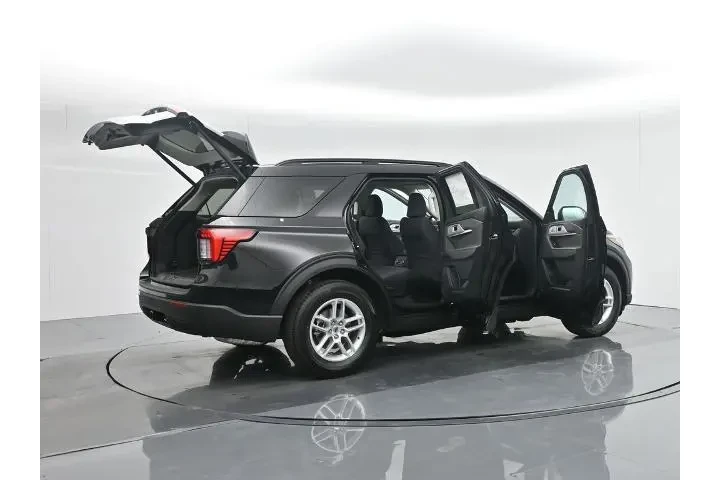 $37510 : Ford Explorer 2025 Active 4d image 6