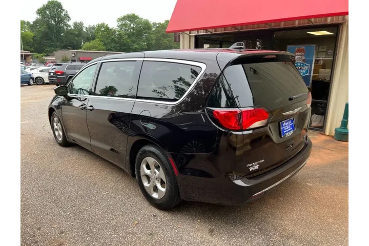 $17999 : 2018 Pacifica Hybrid Touring image 7