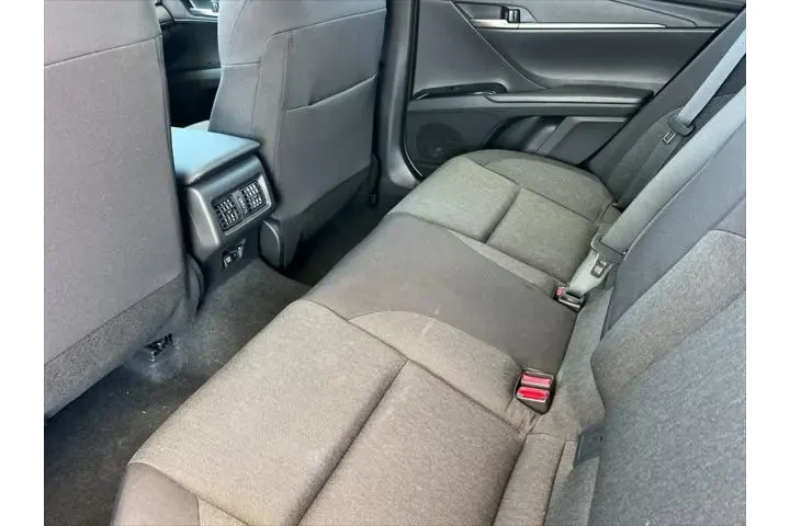 $29499 : Toyota Camry 2025 LE 4dr Sed image 5