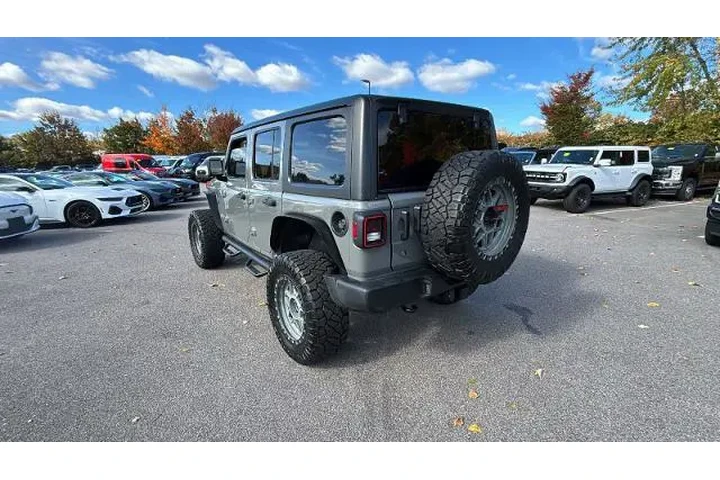 $28000 : Jeep Wrangler Unlimited 2018 image 3