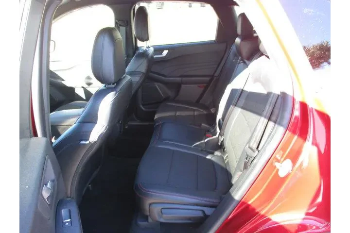 $23995 : Ford Escape 2025 ST-Line 4dr image 9