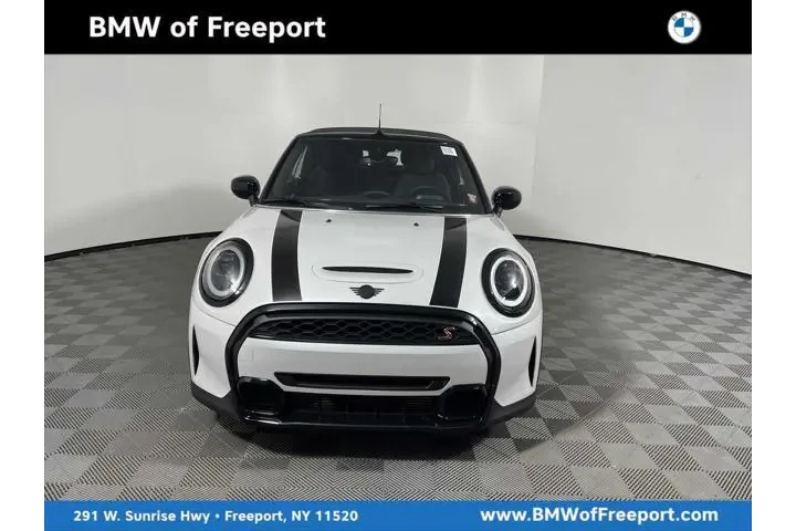 $32993 : MINI Convertible 2024 Cooper image 1
