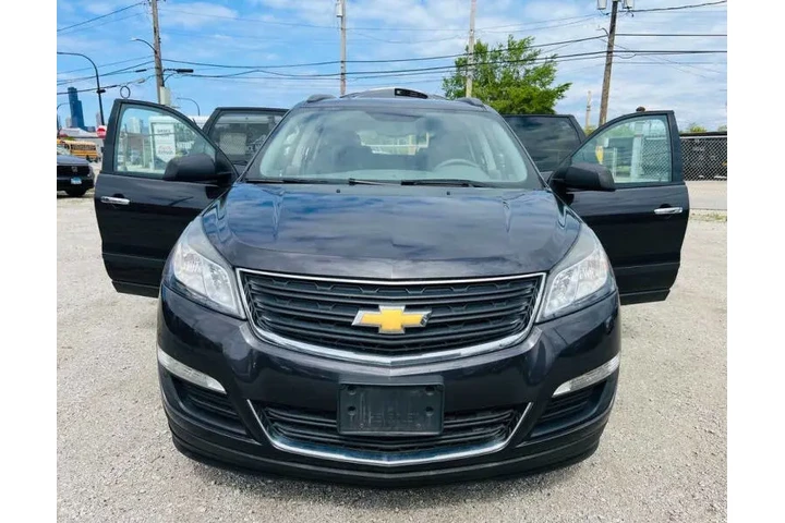 $8999 : 2016 Traverse LS image 6