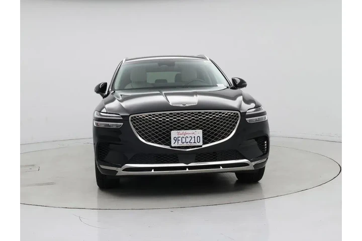 $37998 : Genesis GV70 2023 AWD 2.5T S image 5