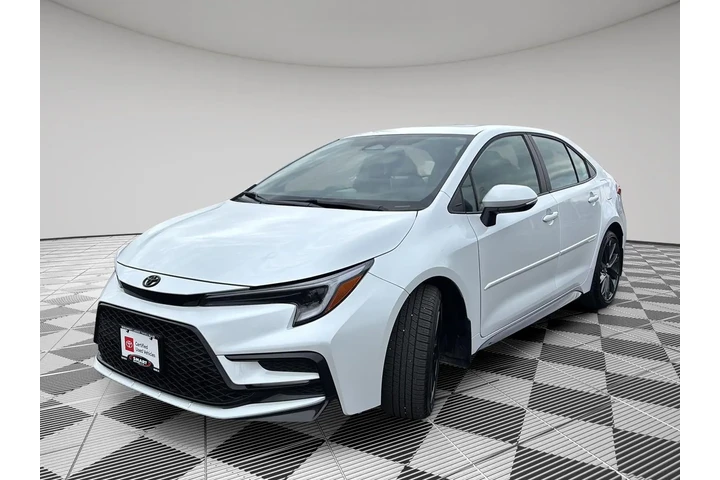 $25000 : Gold Certified2025 Corolla SE image 7