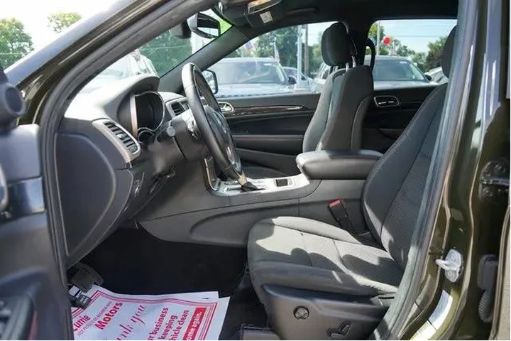 Jeep Grand Cherokee 2016 4x4 image 10