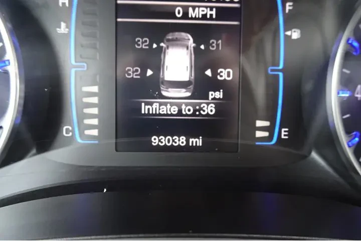 $11995 : 2017 PACIFICA image 3