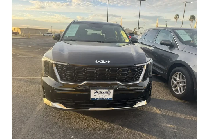 $31978 : Kia Sorento 2024 AWD S 4dr S image 1