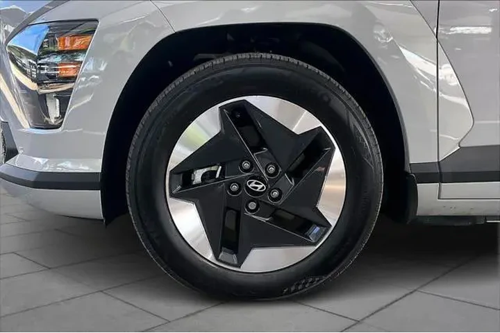$23992 : Hyundai KONA Electric 2024 S image 10