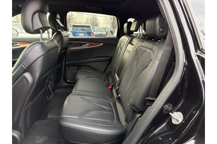 $26995 : Lincoln Nautilus 2019 AWD Re image 7