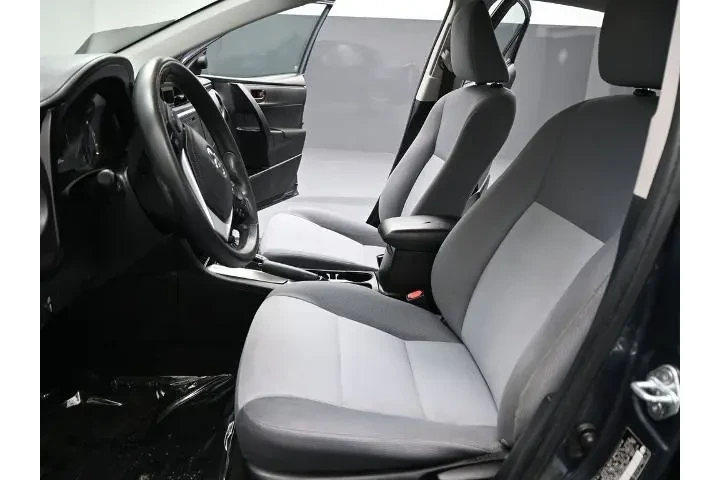 $12025 : Toyota Corolla 2017 L 4dr Se image 8