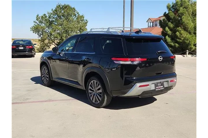 $34000 : Nissan Pathfinder 2023 SL 4d image 3