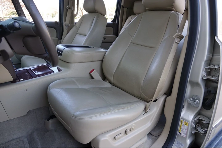 $20500 : 2014 Suburban 1500 LTZ image 6