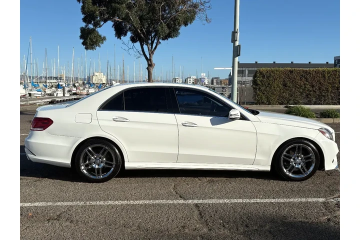 $15988 : 2014 E 250 BlueTEC Sport Sedan image 5