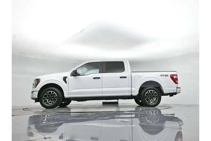 $38000 : Ford F-150 2023 4x2 XL 4dr S image 5