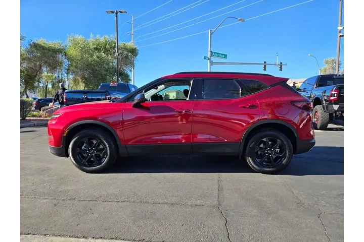 $26973 : Chevrolet Blazer 2024 LT 4dr image 3