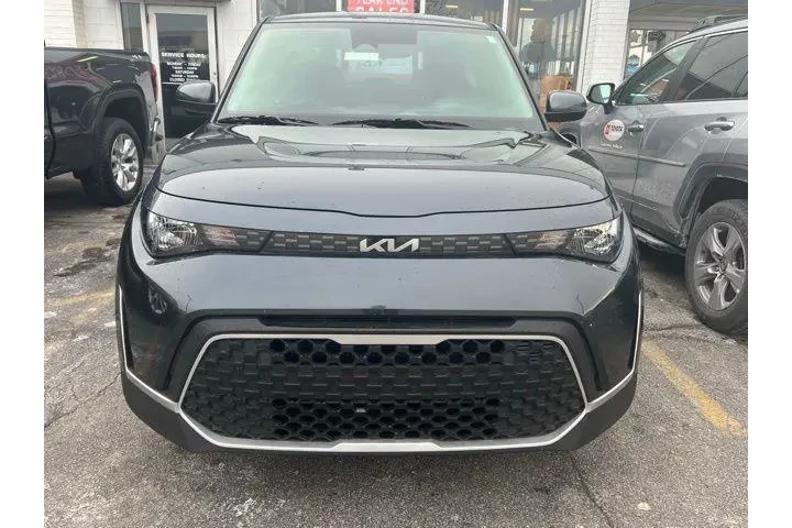 $20586 : Kia Soul 2025 LX 4dr Crossov image 3