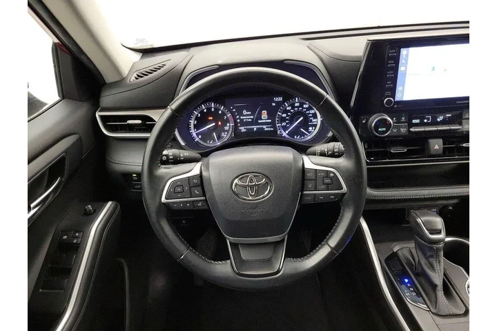 $32998 : Toyota Highlander 2022 XLE 4 image 10