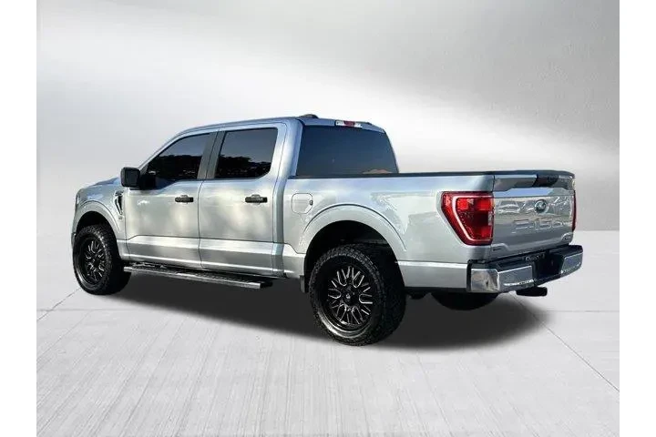 $27896 : Ford F-150 2023 4x2 XL 4dr S image 7