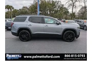 $27994 : GMC Acadia 2023 SLT 4dr SUV thumbnail