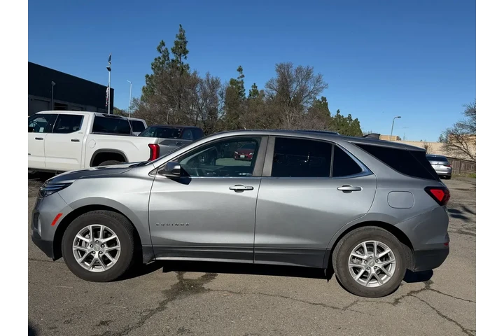 $19000 : Chevrolet Equinox 2023 LT 4d image 2
