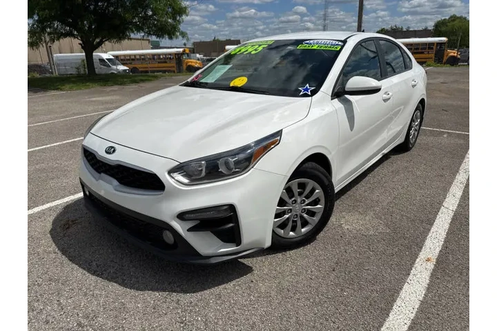 $8995 : 2020 Forte FE image 1