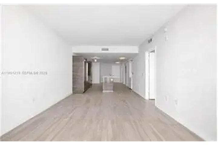 $4900 : Rental property with 2 bedro image 7